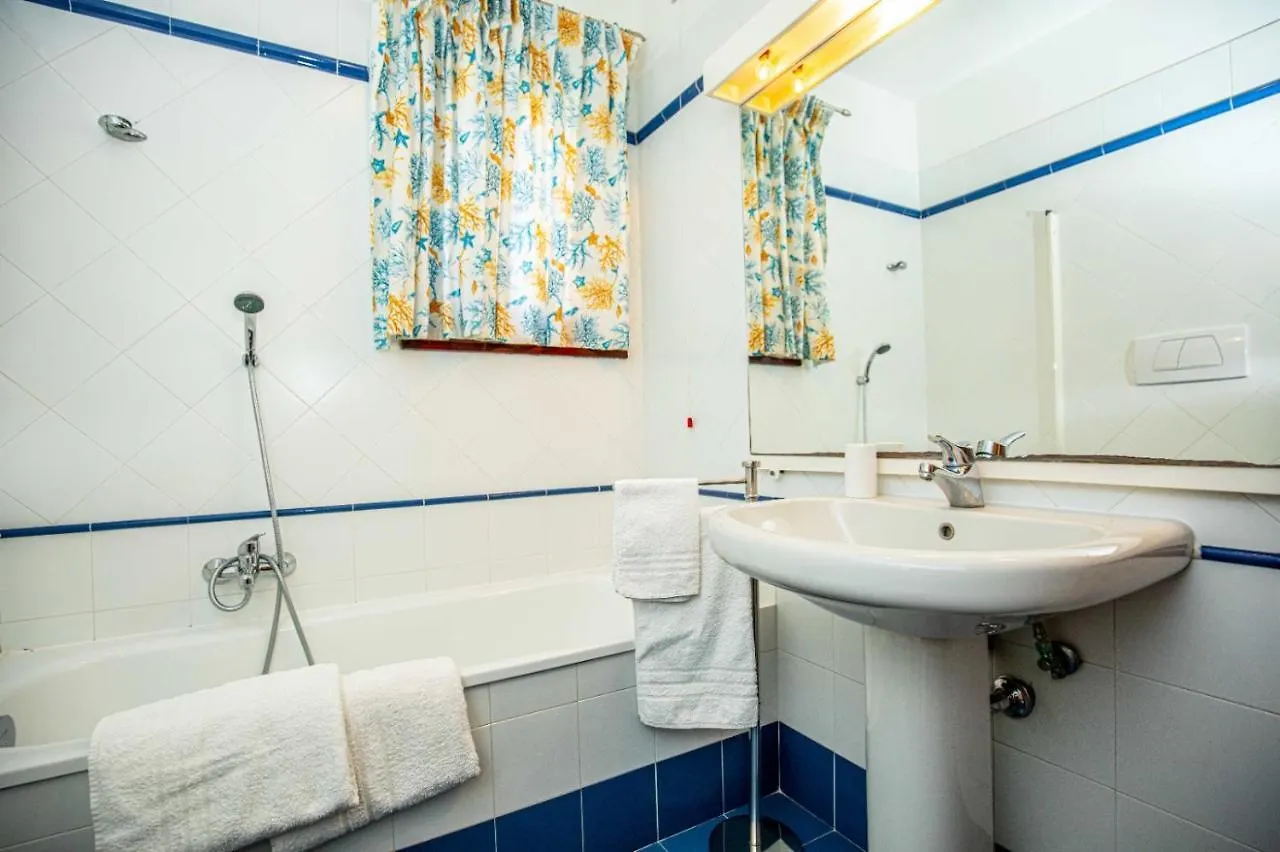 L Argentiera Appartamento Con Posto Auto Porto Santo Stefano  Holiday home